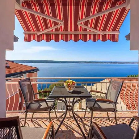 In 39041 Lejlighed Dramalj