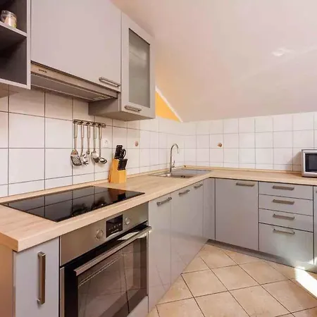 Lejlighed In 39041 Dramalj