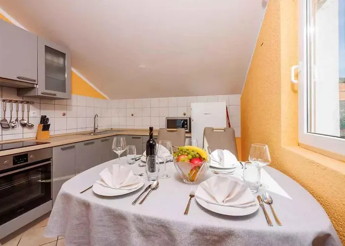 Апартаменты In 39041 *