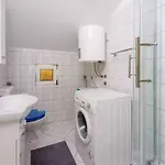 Appartement In 39041