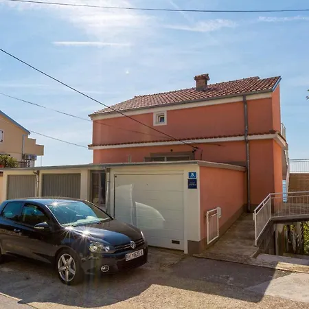 Appartement In 39041 Dramalj