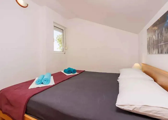 Apartment In 39041